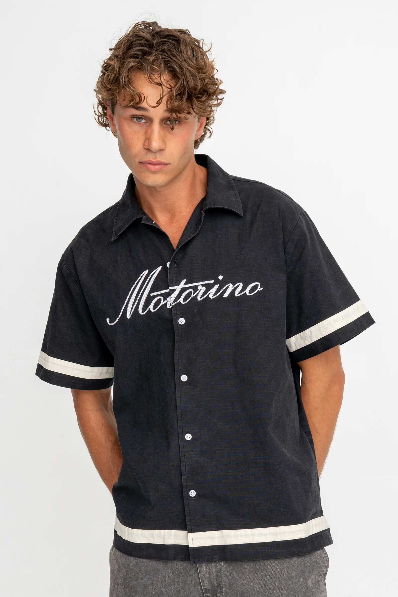 Cursive Shirt - Black - Image 9