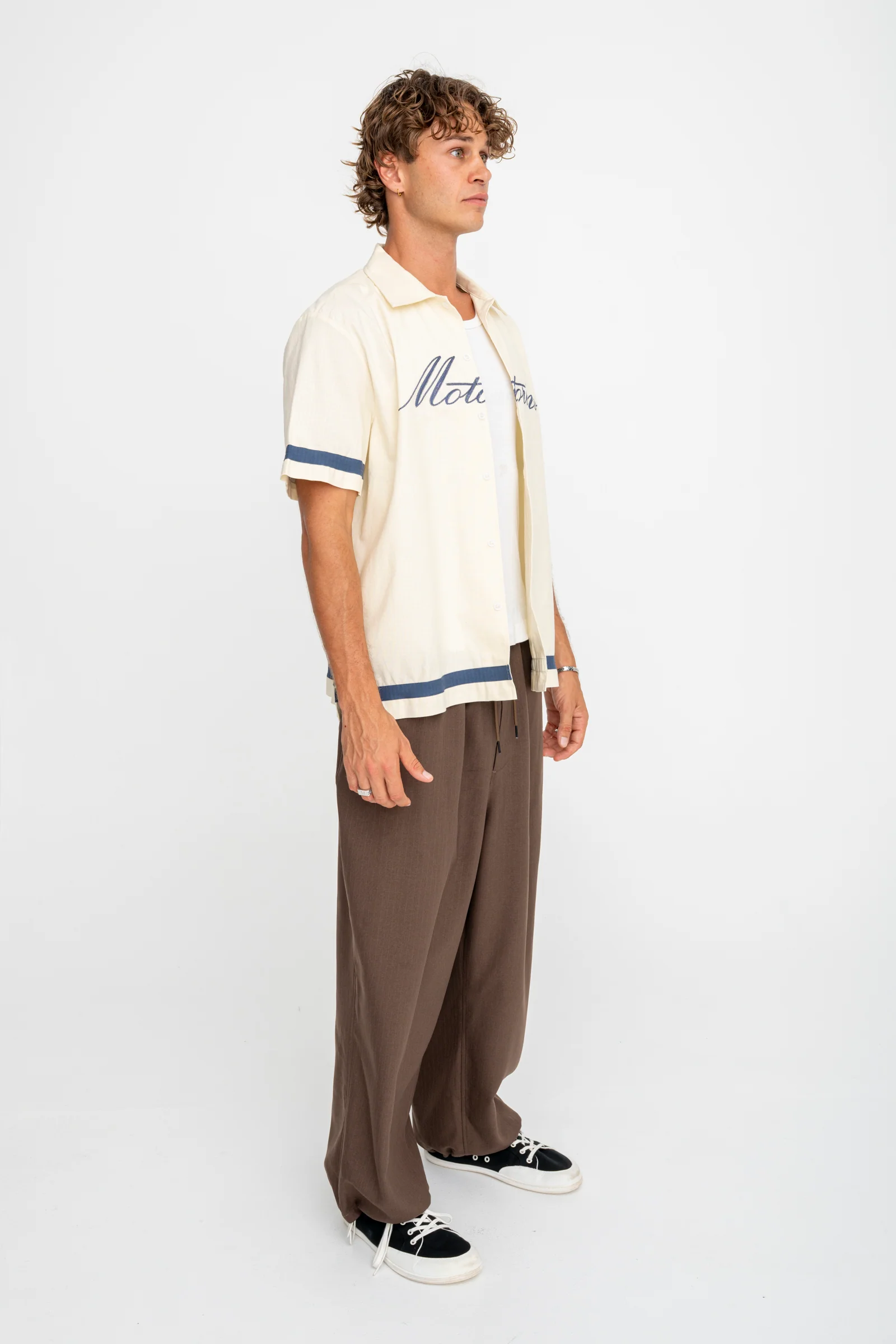 Cursive Shirt - Off White - Image 7