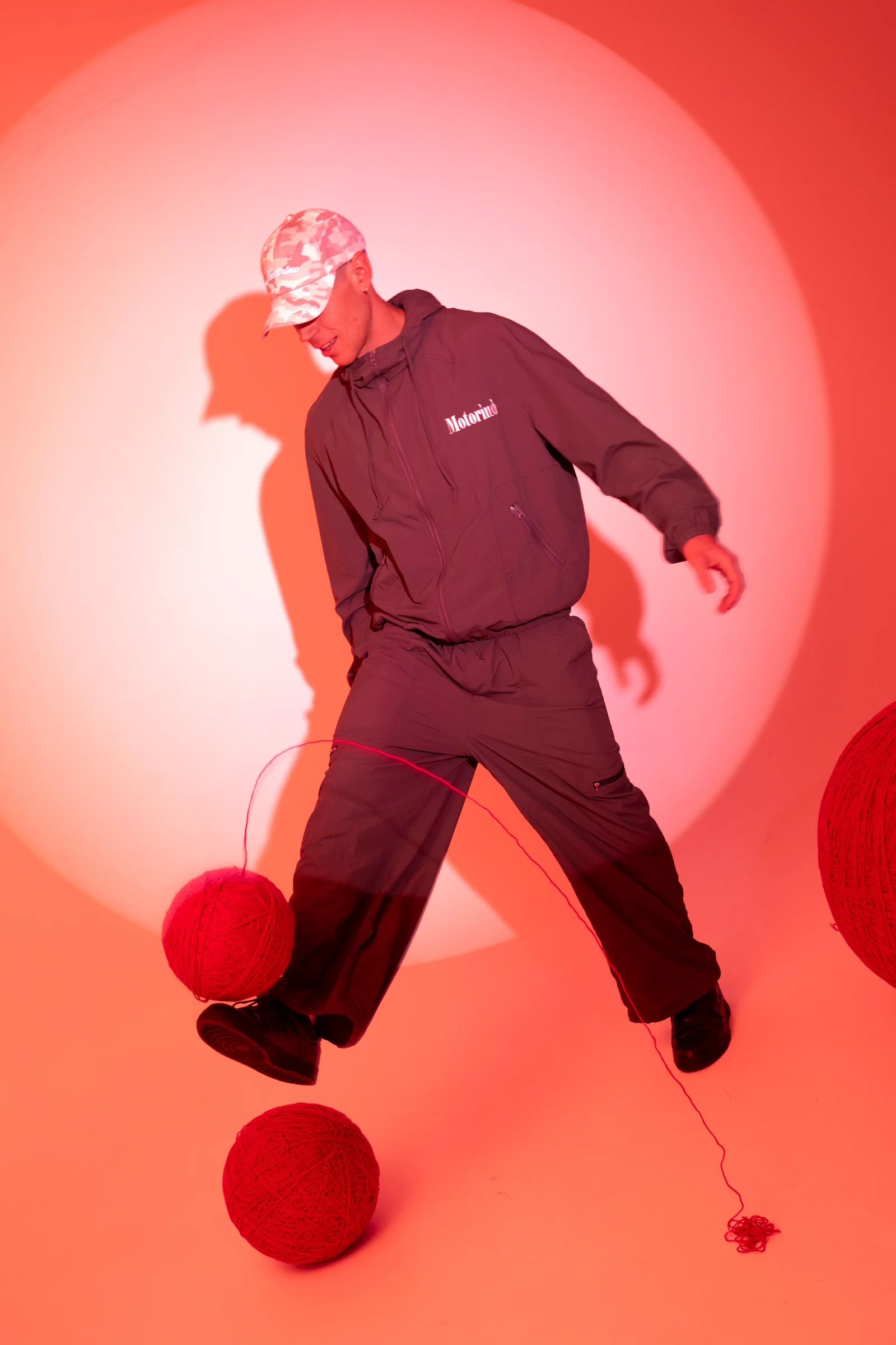 Apex Spray Jacket - Graphite - Image 10